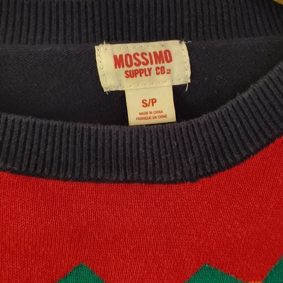 Ugly sweater - Picture 2 of 2